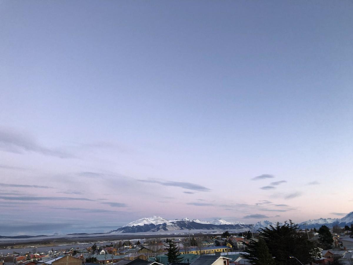 Sheuen Patagonia Hostel Puerto Natales Exterior photo